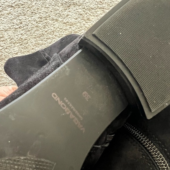 Vagabond Mona Women’s Size 39 Minimal Zip Heel Black Suede Leather Boots Booties - Picture 7 of 7